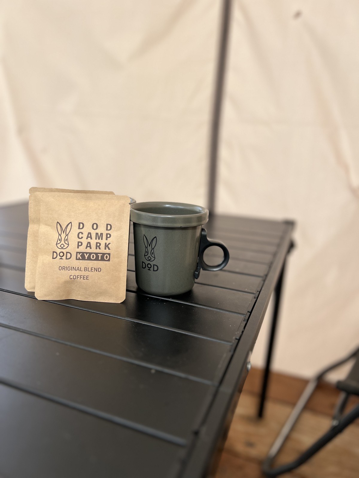 DOD CAMP PARK KYOTOのオリジナルブレンドコーヒーとマグ