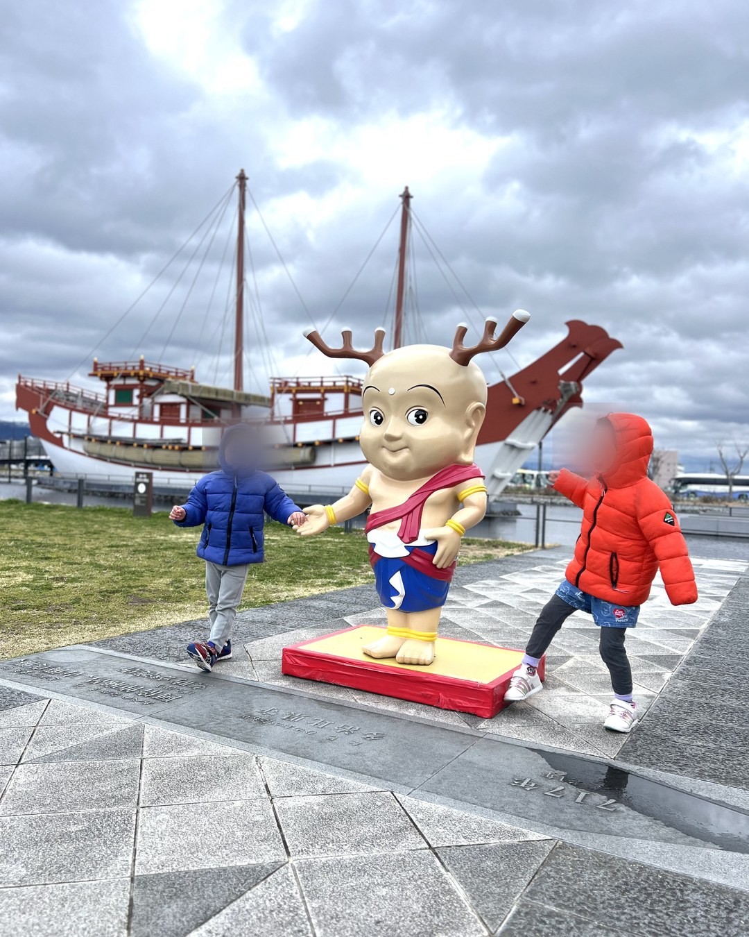 平城宮跡歴史公園の朱雀門ひろばは子連れで過ごせる?無料の木の遊具とキッズスペースがある奈良