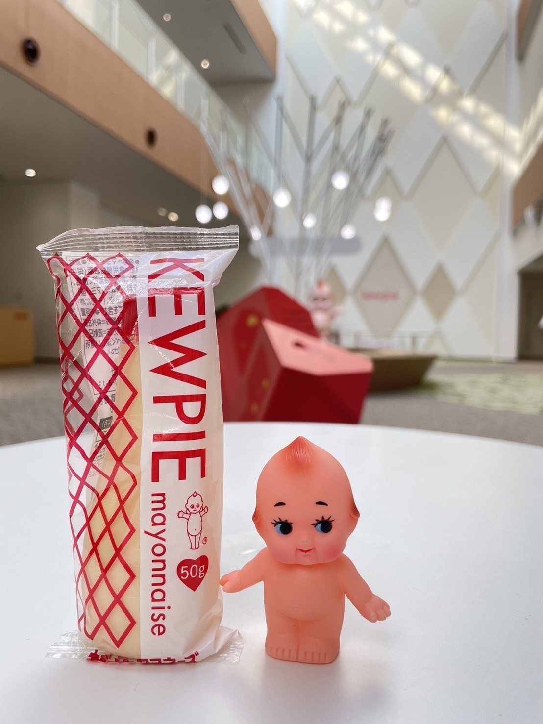 お土産の50gマヨネーズとキユーピー人形