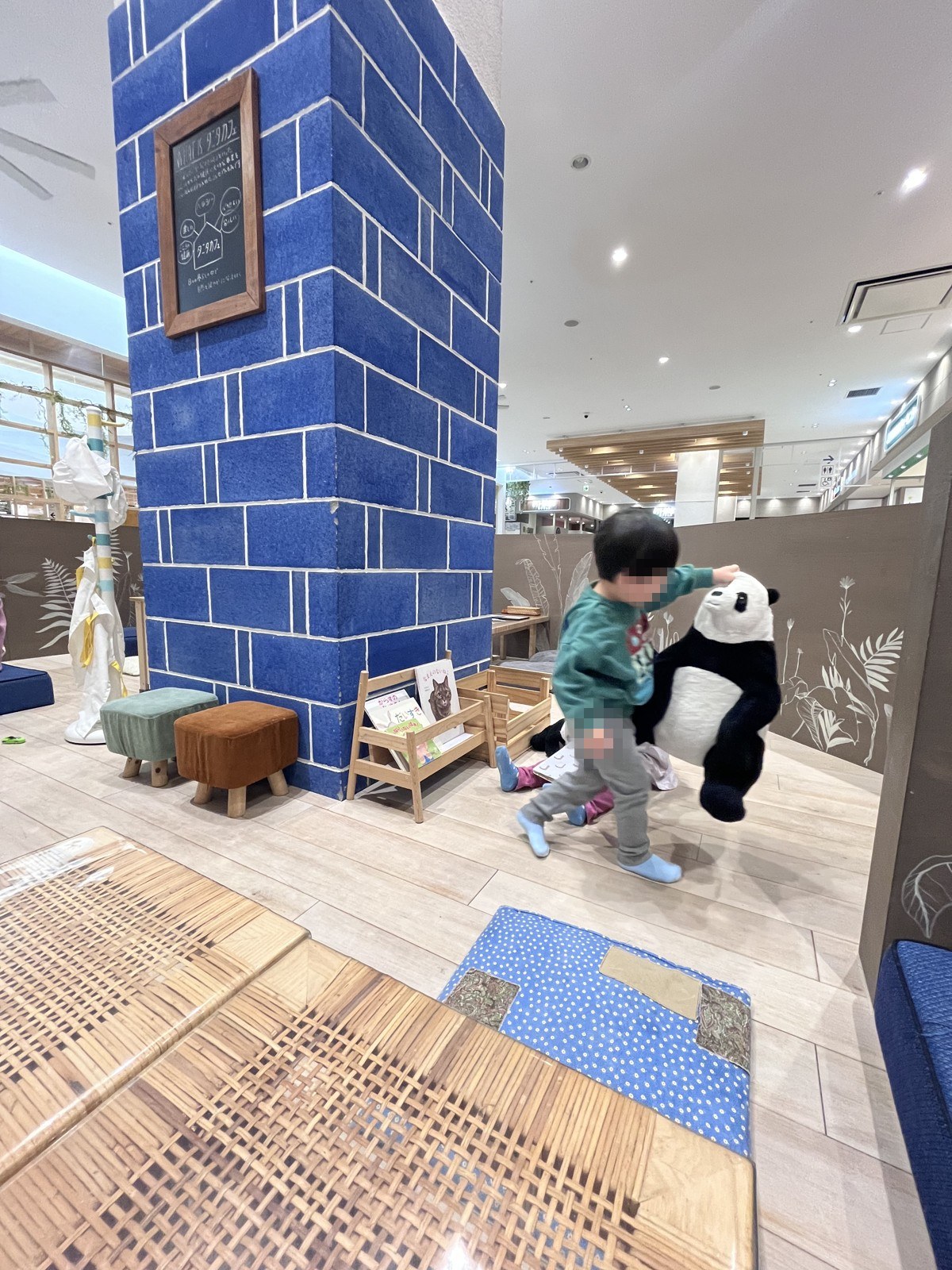 食堂カフェpotto(イオンモール堺北花田)は子連れにどう?座敷と遊べるコーナーがあるお店